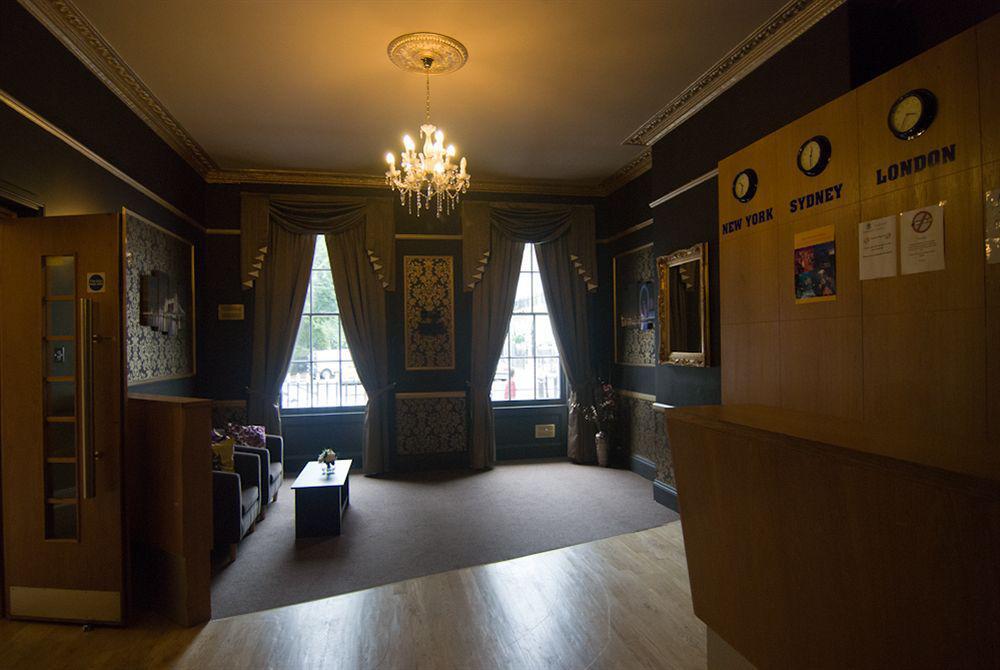 Somerset Baker Street Отель 2*